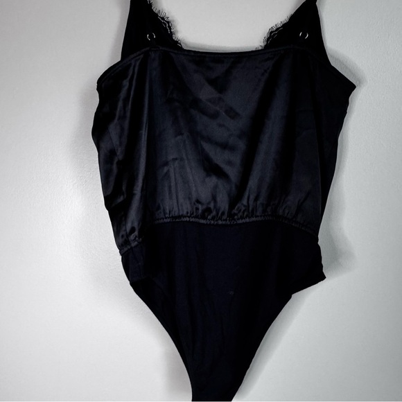 Forever 21 black lace bodysuit adjustable sleeves medium NWT goth fairy whimsy - Picture 8 of 10